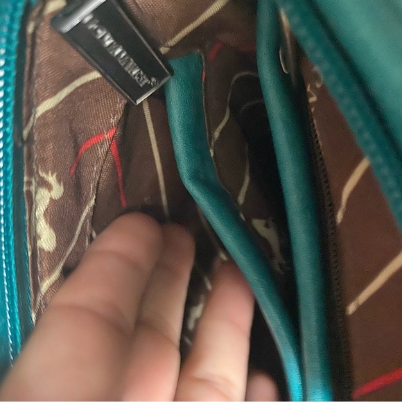 Montana West Turquoise Wrangler Cross Body Bag Concealed Carry Western Fringe - Picture 7 of 11